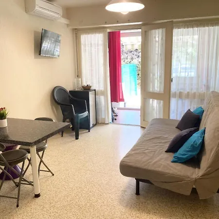 Apartment As21515 - Studio Cabine Avec Joli Jardin Et Parking Prive Le Grau-du-Roi